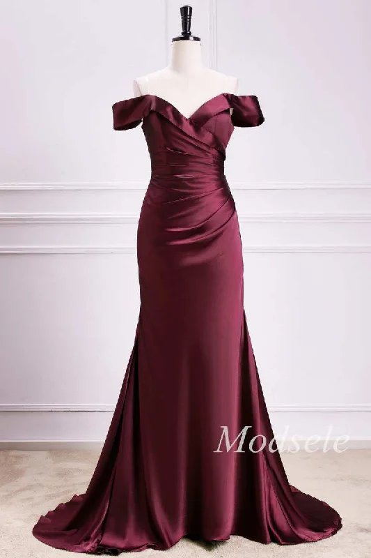 Off-the-Shoulder Pleated Trumpet Maxi Dress in Burgundy Stylish Off-Shoulder Maxi Dress Off-the-Shoulder Pleated Trumpet Maxi Dress in Burgundy Stylish Off-Shoulder Maxi Dress