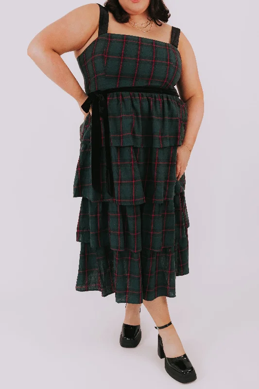 PLUS SIZE - I'm On My Way Dress
