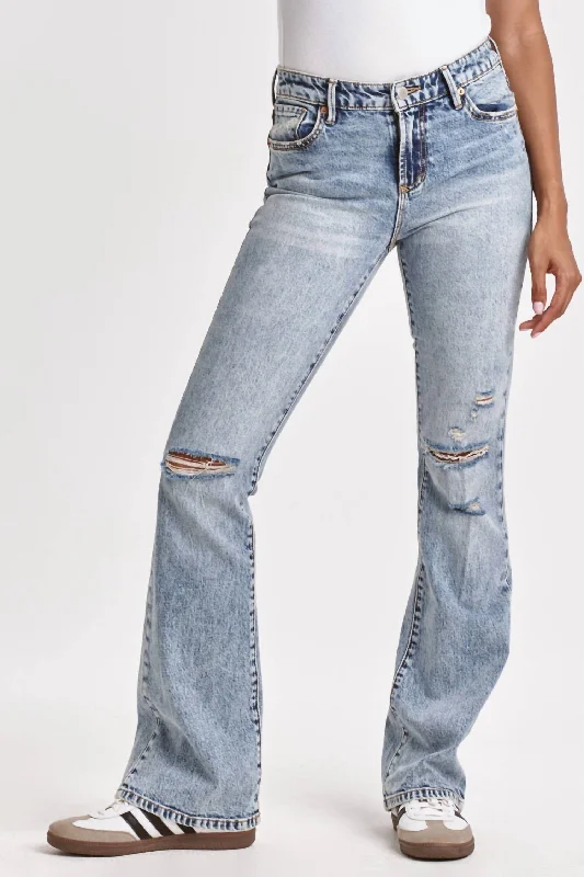 Jaxtyn High Rise Bootcut Jean In Lena Fashionable Frayed Hem Denim